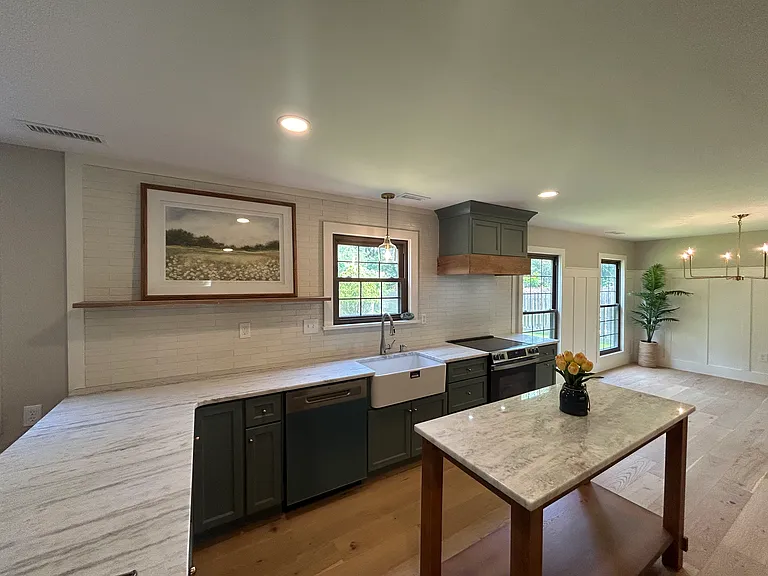 2 Juniper Dr — Photo 2