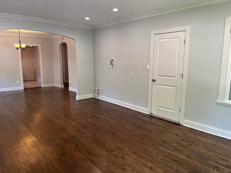 2224 Foster St #1 — Photo 3