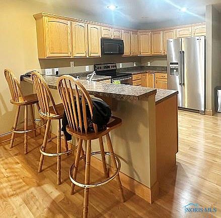 5th image of 1360 Muirfield Pl