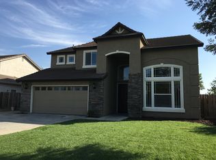 2745 E Mary Ct, Visalia, CA 93292