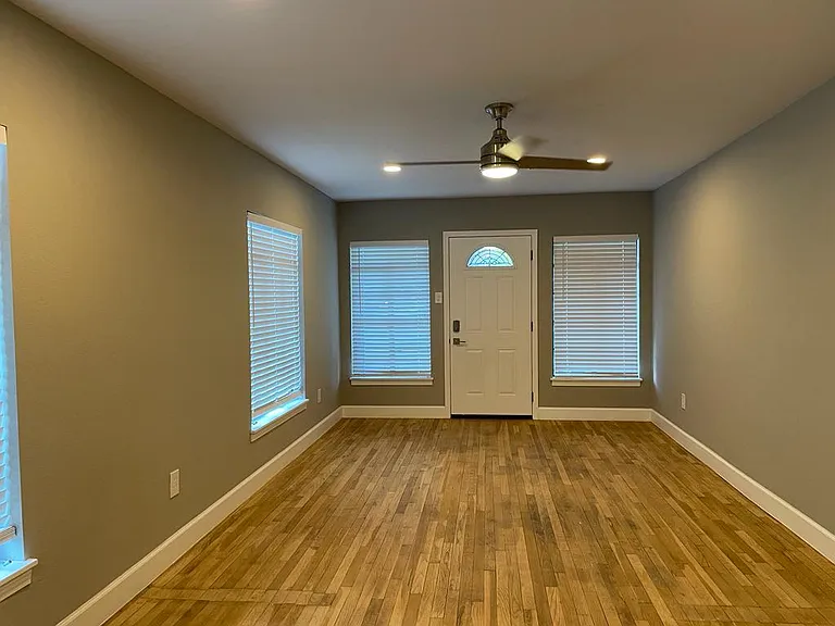 762 Cravens Ave — Photo 5