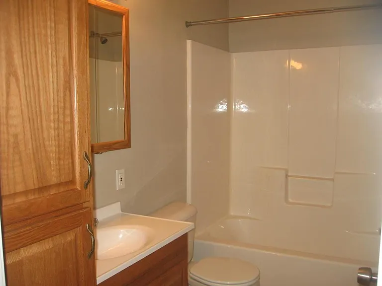 306 Jillian Dr — Photo 13
