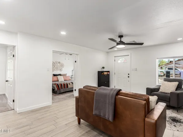 2512 N 29TH Street, Phoenix, AZ 85008