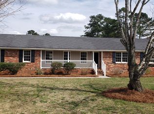 27 Montre Cir SE, Silver Creek, GA