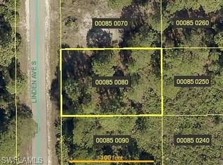 465/467 Linden Ave S, Lehigh Acres, FL 33974