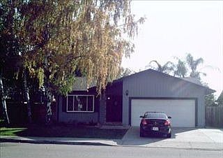 1st image of 1002 Wimbledon Dr