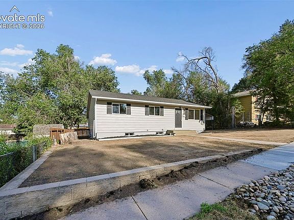 2nd image of 838 Sequoia Dr