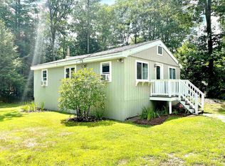 7 Dawn St, Hillsboro, NH 03244