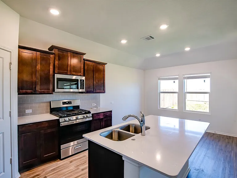 614 Milliner Loop — Photo 20