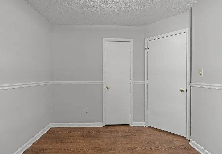 100 River Oaks Dr — Photo 15