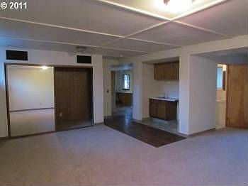 5th image of 4709 NE 60th St