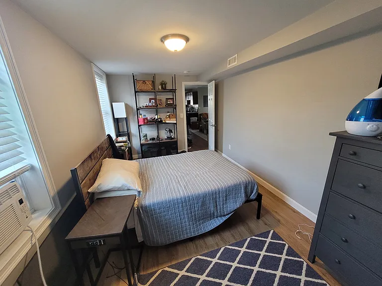 1620 Main St #3 — Photo 10