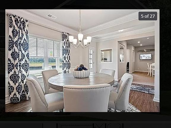 5th image of 313 Winston Way