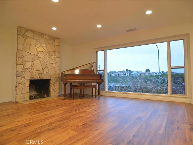 7930 Campion Dr — Photo 6