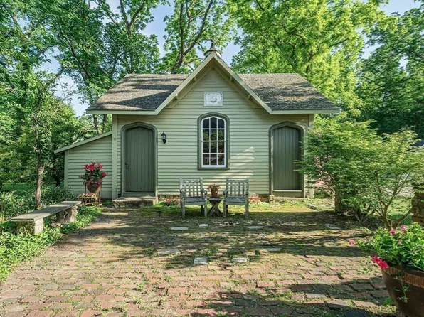 152 South St, Hingham, MA 02043