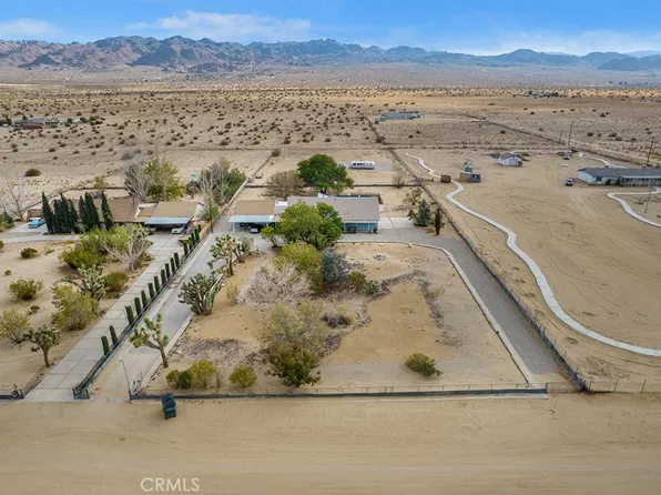 65585 4th St S, Joshua Tree, CA 92252
