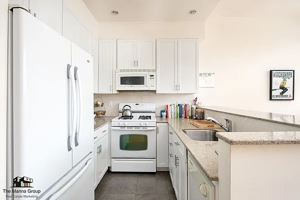 Rented by Bold New York | media 2