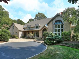 14 Green Hill Rd, Chester, NJ 07930