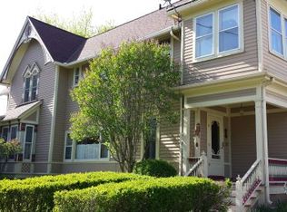 701 N 8th St, Manitowoc, WI 54220