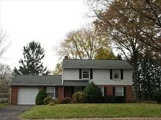 2745 Kimberly Rd photo 1