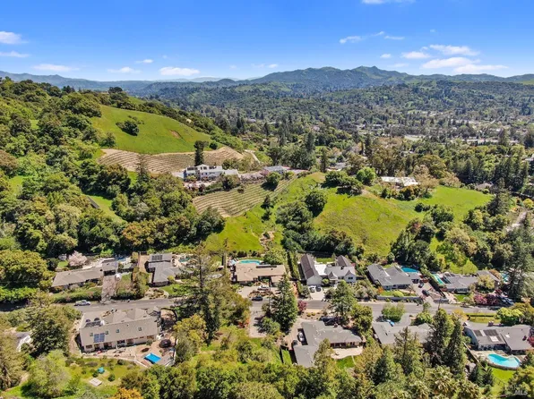 1183 Glen Rd, Lafayette, CA 94549