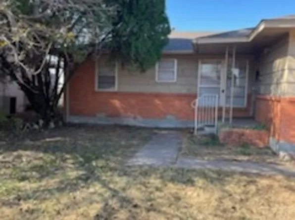 2326 NW 46th St, Lawton, OK 73505