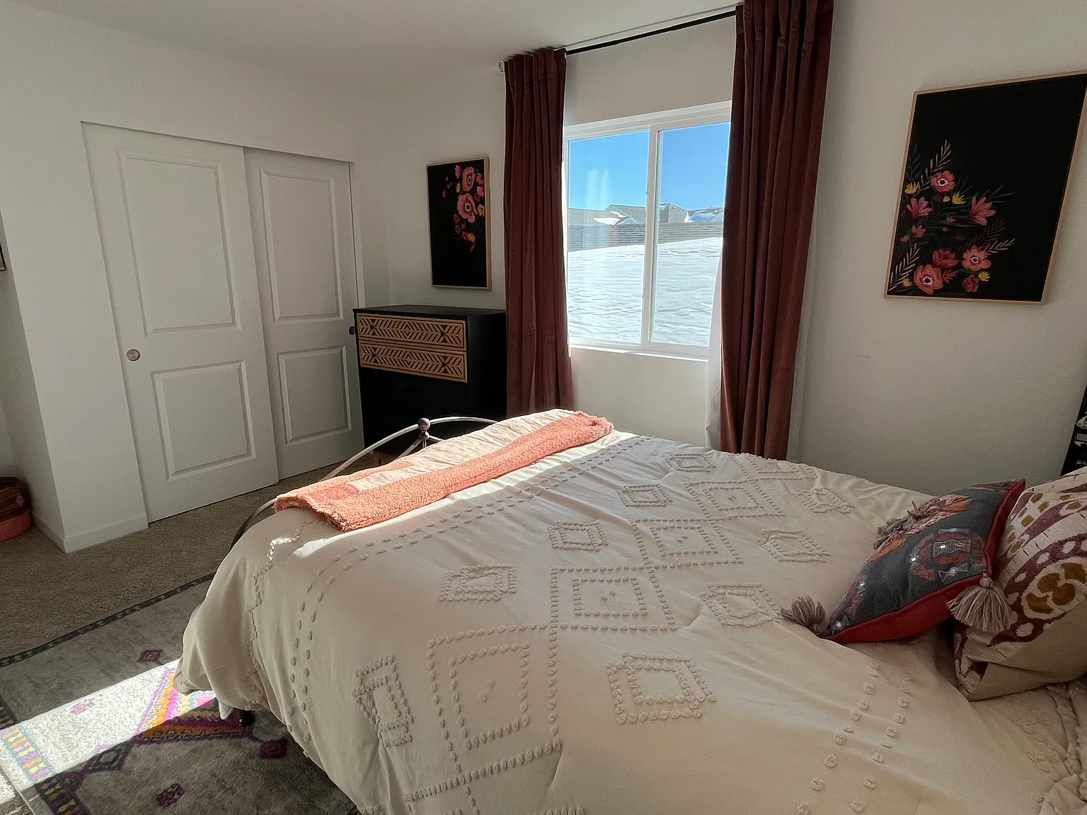 4 bed, 2993 sqft, $1,100 — Photo 3