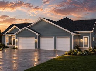 131 Oak St, Hudson, IA 50643