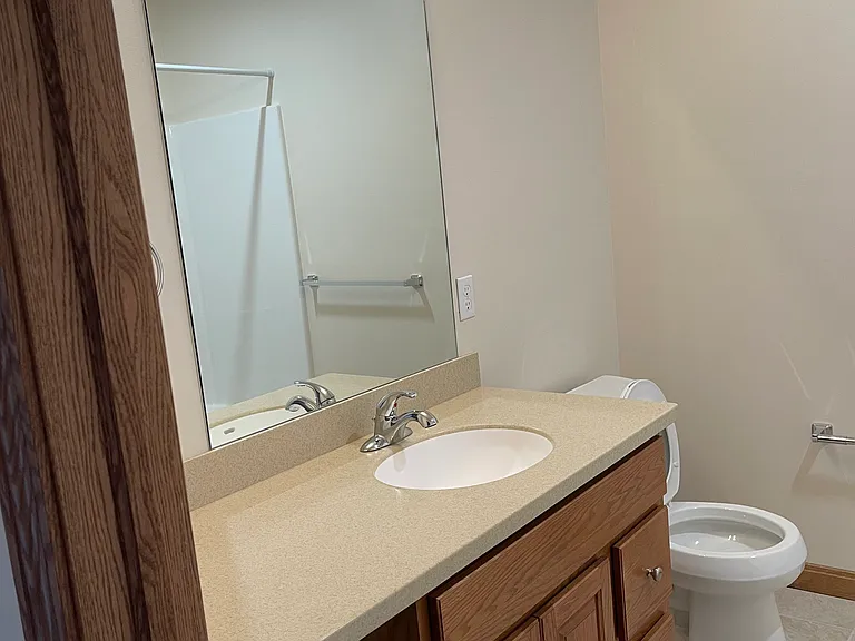 2906 Lena Ct — Photo 8