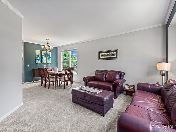 4th image of 787 Handley Ct