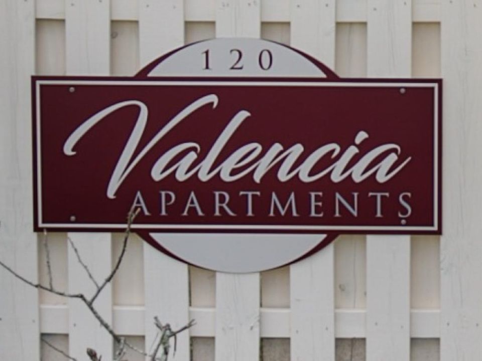 1st image of 120 Valencia Dr APT 7
