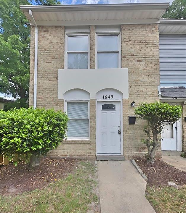 1st image of 1649 Darren Cir