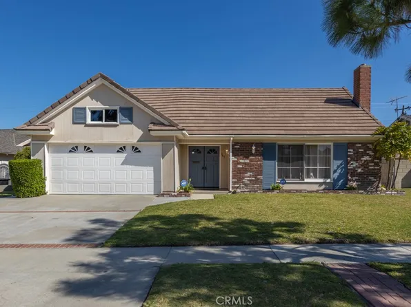 947 Cunningham Dr, Whittier, CA 90601