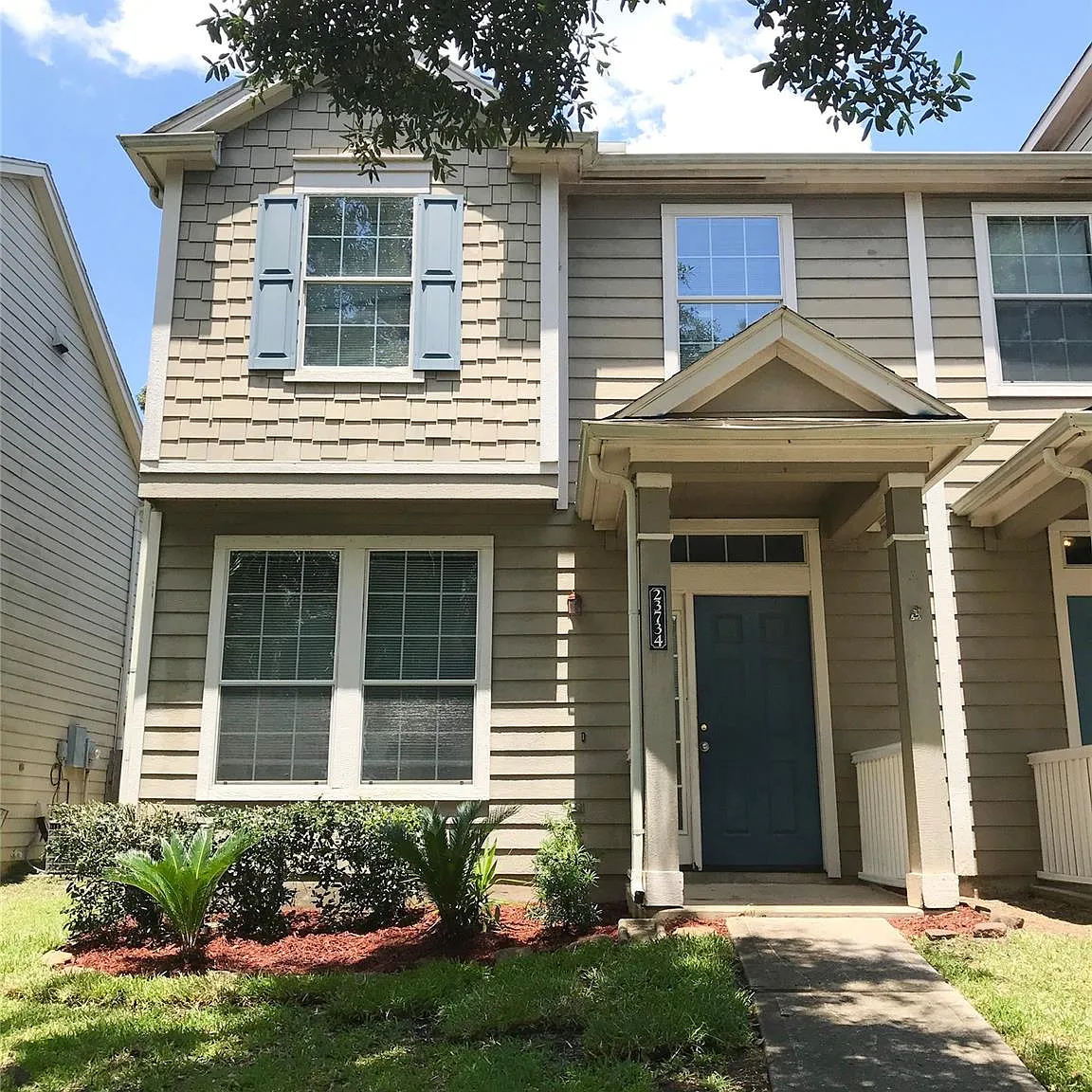 3 bed, 2.5 bath, 1485 sqft, $1,575 — Photo 1