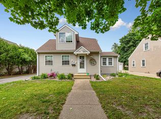 910 8th Ave SW, Austin, MN 55912