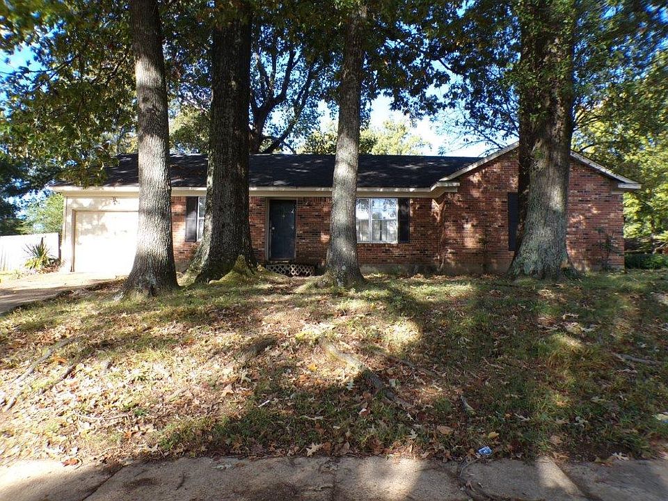 1st image of 3659 Naylor Dr