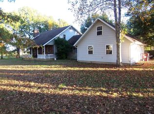 1238 E 425th Rd, Bolivar, MO 65613