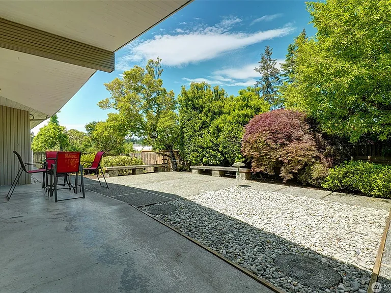 8210 SE 36th St — Photo 35