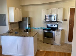 3 Holland St #2, Somerville, MA 02144