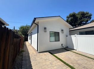 22654 Miranda St, Woodland Hills, CA 91367