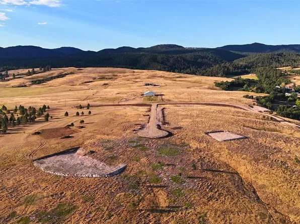 8 Centennial Rd, Spearfish, SD 57783