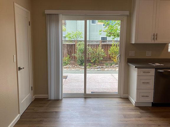 3rd image of 685 Fano Ln