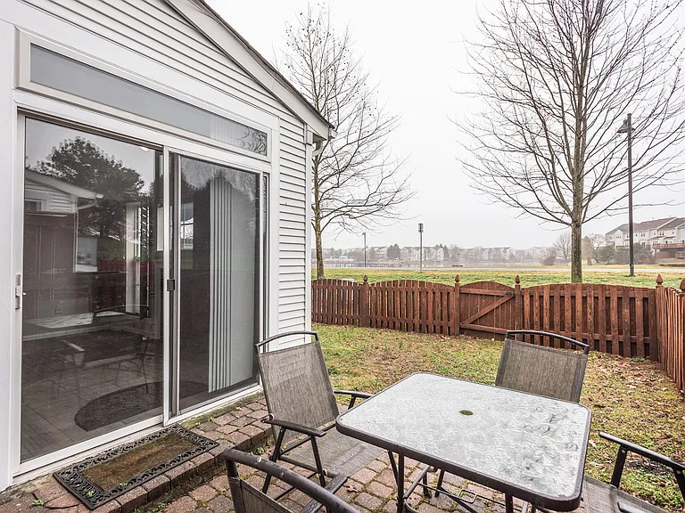 44218 Shady Glen Ter — Photo 17
