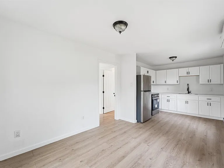 8034 Record St #B — Photo 12