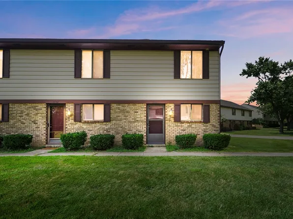 7845 Betsy Ross Cir, Dayton, OH 45459