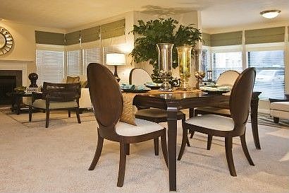 Chatsworth dining area