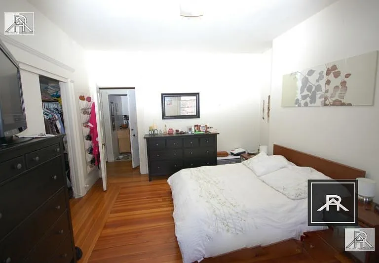 1597 Beacon St #2 — Photo 4