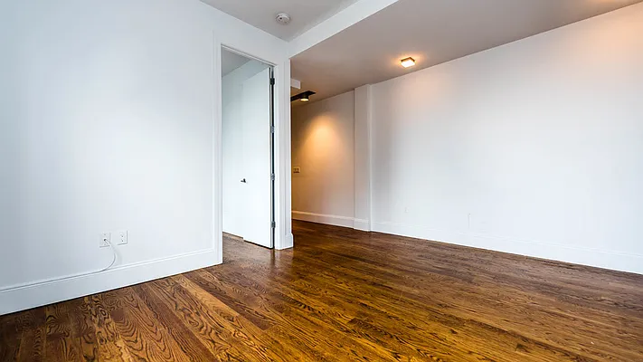 Rented by Nooklyn NYC LLC | media 10