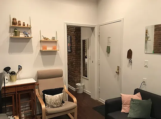 Rented by Triumph Property Group | media 12