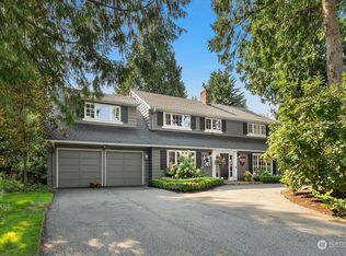 9407 NE 37th Pl, Bellevue, WA 98004